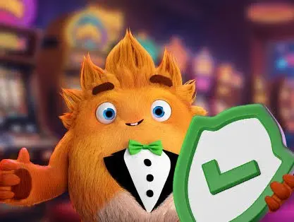 One Casino mascotte met een groen schild met vinkje, symbool voor veiligheid en verantwoord spelen
